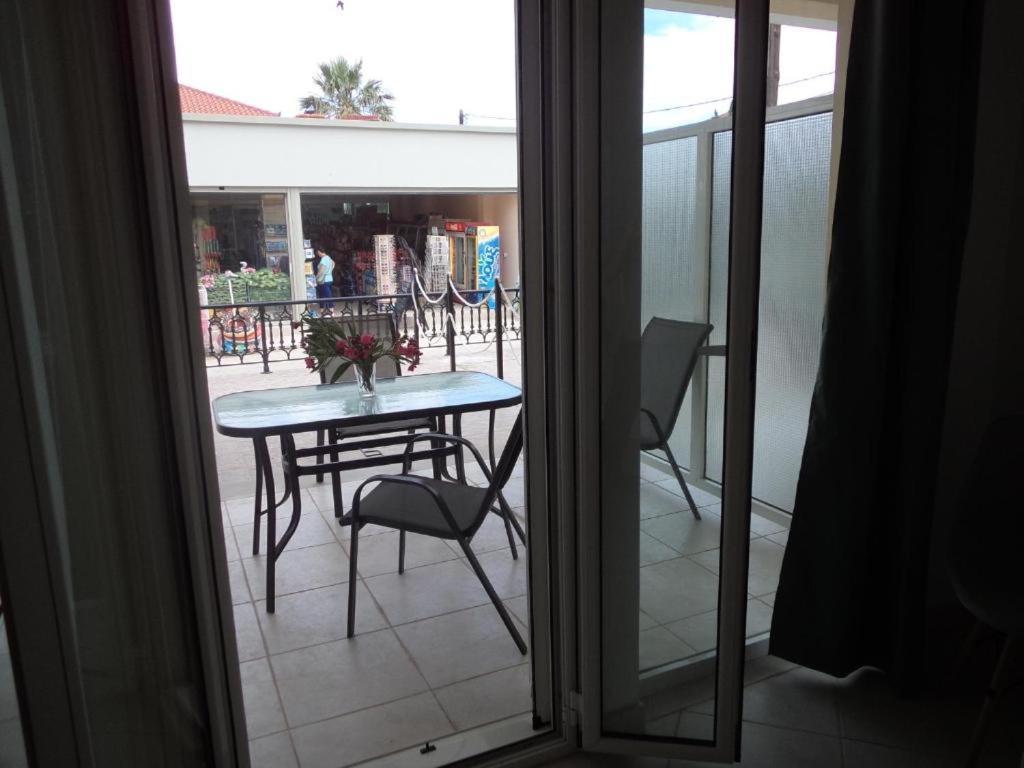 Katerina Apartments Near The Sea Agios Sostis  Ngoại thất bức ảnh